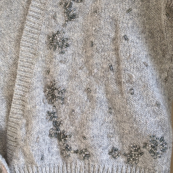 American Eagle Outfitters grey beaded cardigan - Picture 3 of 6
